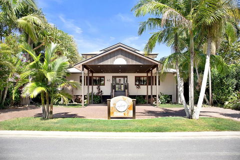 Away Guesthouse- Away On Shirley Lane - VIC Tourism 1
