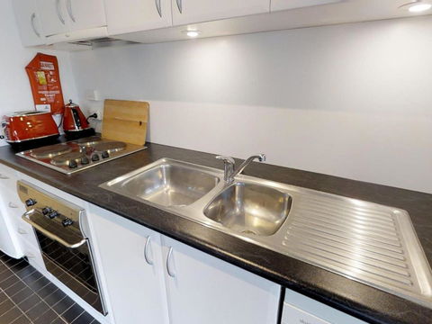 Apartment 4 - VIC Tourism 2