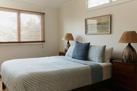 BAY PROPERTIES . The Sailors Upper Deck - VIC Tourism 4