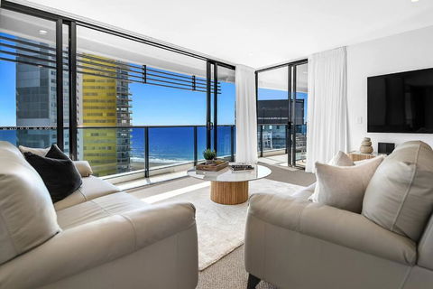 BEACH Beauty At Oracle 12502 - VIC Tourism 0