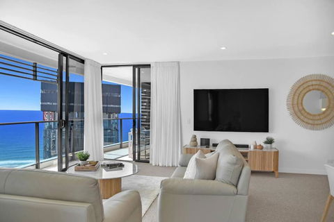 BEACH Beauty At Oracle 12502 - VIC Tourism 3