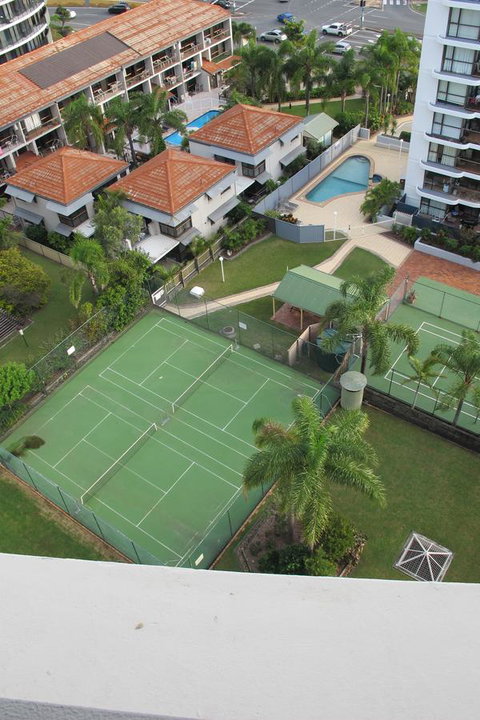 Pacific Regis Beachfront Holiday Apartments - VIC Tourism 6