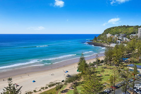 Pacific Regis Beachfront Holiday Apartments - VIC Tourism 0