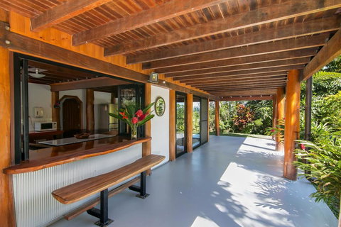 Daintree Manor B&B - VIC Tourism 5