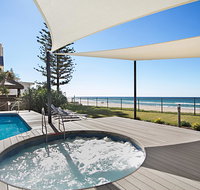 Hibiscus on the Beach - VIC Tourism
