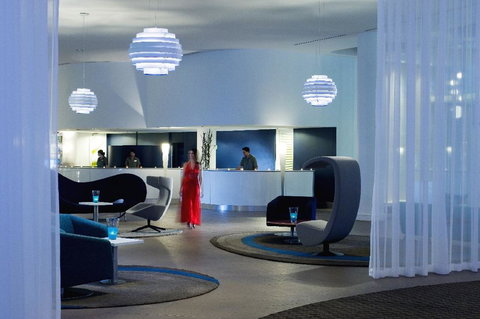 Hilton Cairns - VIC Tourism 14