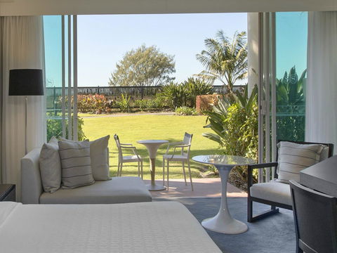 Sheraton Grand Mirage Resort Gold Coast - VIC Tourism 18
