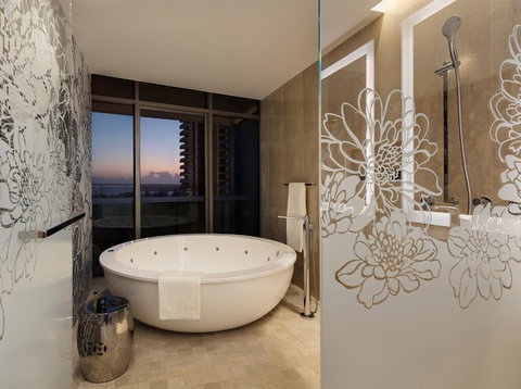 The Darling At The Star Gold Coast - VIC Tourism 33