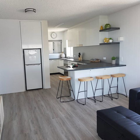 Maroochy Sands Holiday Apartments - VIC Tourism 6