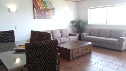 Maroochy Sands Holiday Apartments - VIC Tourism 37