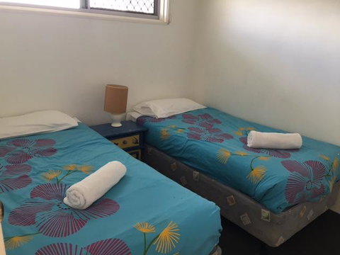 Maroochy Sands Holiday Apartments - VIC Tourism 9