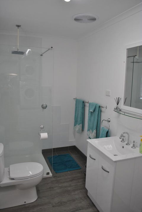 Driftwood Lodge - VIC Tourism 8