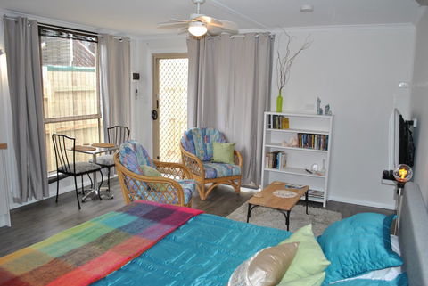 Driftwood Lodge - VIC Tourism 7