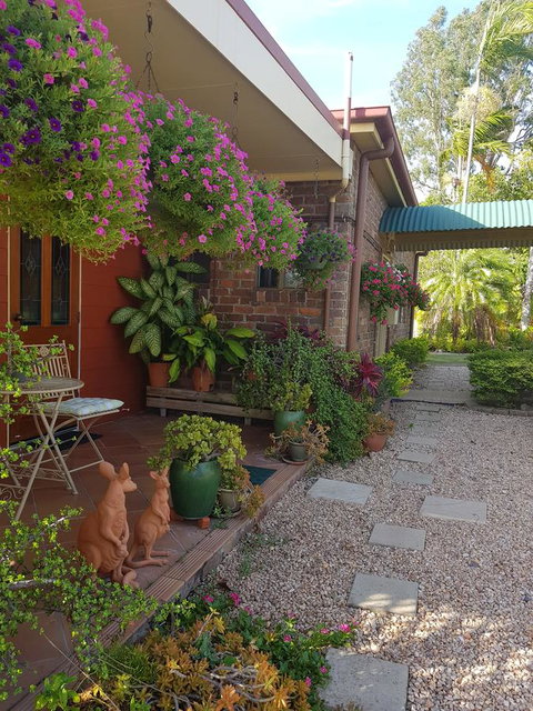 Hay Point Country BnB - VIC Tourism 1