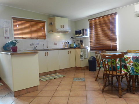 Hay Point Country BnB - VIC Tourism 12
