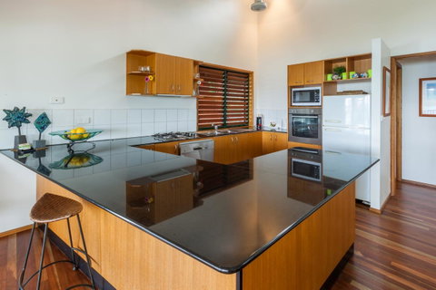Casuarina Cove 18 - VIC Tourism 13
