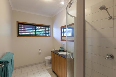 Casuarina Cove 18 - VIC Tourism 0