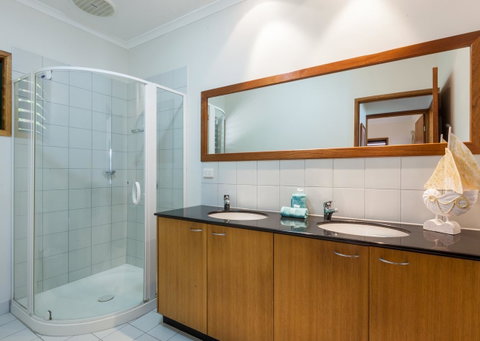 Casuarina Cove 18 - VIC Tourism 16