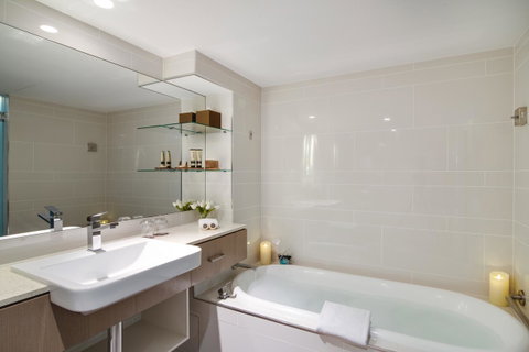 The Point Brisbane Hotel - VIC Tourism 23