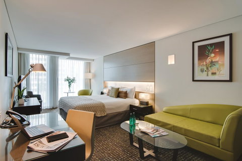 The Point Brisbane Hotel - VIC Tourism 13