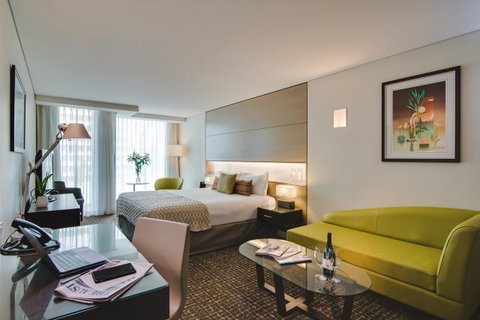 The Point Brisbane Hotel - VIC Tourism 18