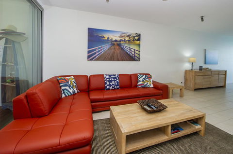1 Bright Point Apartment 5301 - VIC Tourism 8