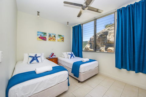 1 Bright Point Apartment 5301 - VIC Tourism 21