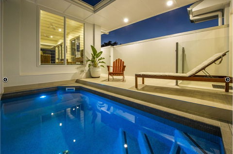 Reflections Emerald Villa 1 - VIC Tourism 1