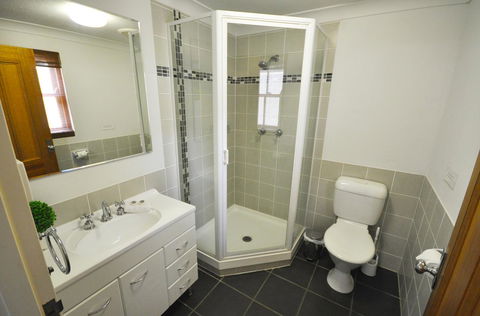 Island Adventure Holiday House - VIC Tourism 6