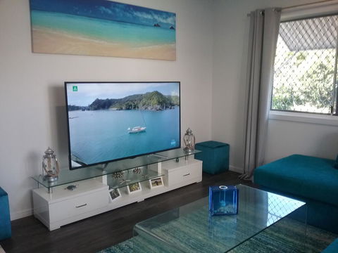 Magnetic Island Guest House - VIC Tourism 4