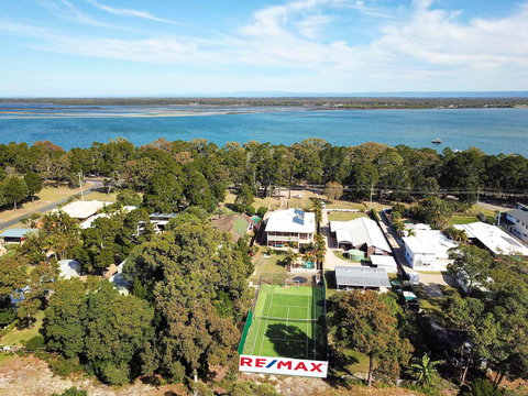 Waterfront At White Patch - VIC Tourism 41