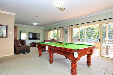 Waterfront At White Patch - VIC Tourism 30