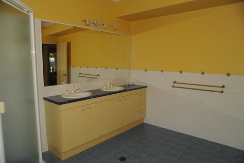 Waterfront At White Patch - VIC Tourism 20