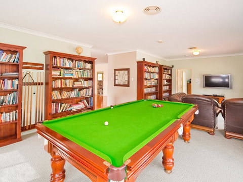 Waterfront At White Patch - VIC Tourism 0