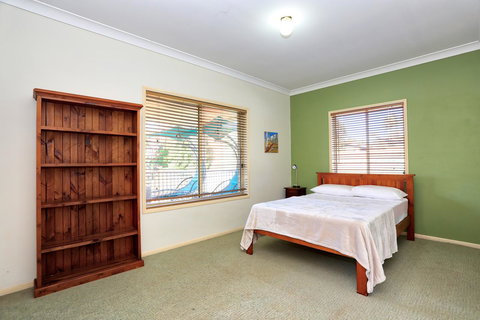 Waterfront At White Patch - VIC Tourism 38