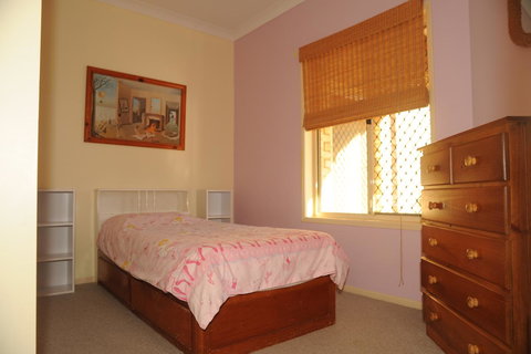 Waterfront At White Patch - VIC Tourism 22