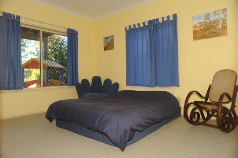 Waterfront At White Patch - VIC Tourism 21