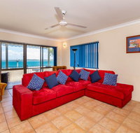 Fantastic Views from this top floor unit - VIC Tourism