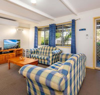 Pet Friendly Cottage in the Heart of Bribie - Wirraway St Bongaree - VIC Tourism
