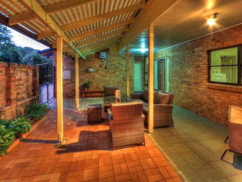 Belle Vue Beach House By Discover Stradbroke - VIC Tourism 23