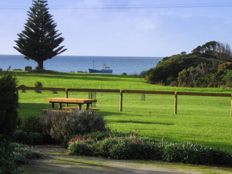 King Island Accommodation Cottages - VIC Tourism 3