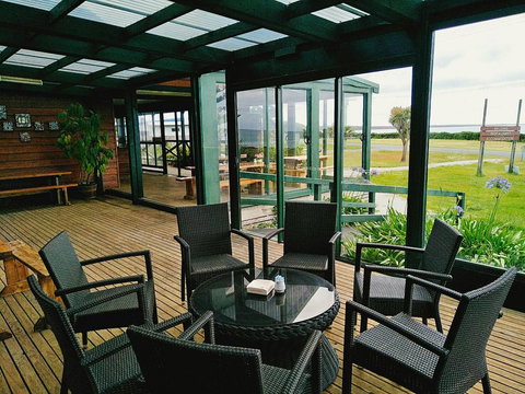 Baudins Accommodation And Restaurant - VIC Tourism 21