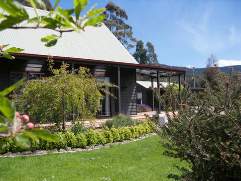 Parnella Adventure Bay, Bruny Island - VIC Tourism 14