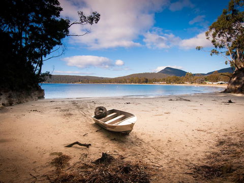 Parnella Adventure Bay, Bruny Island - VIC Tourism 30