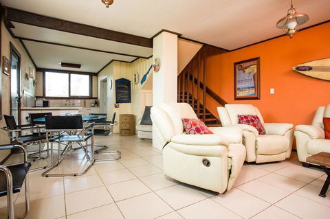 'Banksia 7' Marine Parade - VIC Tourism 3