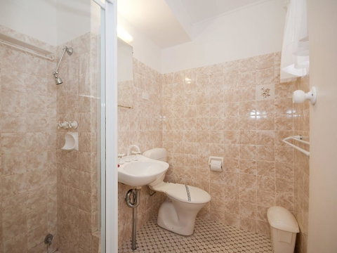 'Beachside' Shoal Bay, Unit 6 - VIC Tourism 1