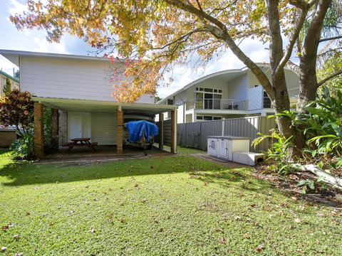 'Beachside' Shoal Bay, Unit 6 - VIC Tourism 2