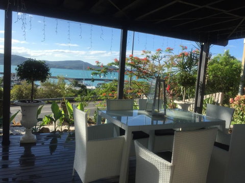'Chez-Nous' - Two Bedroom Apartment - VIC Tourism 1
