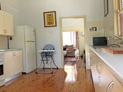 'Daves Place', 27 Rigney St - Holiday House With WIFI, Aircon & Boat Parking - VIC Tourism 2