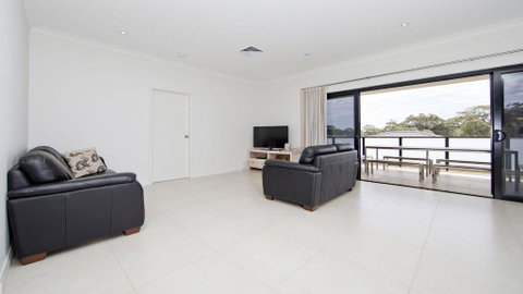 'Ocean To Beach' Luxury Hide Away - VIC Tourism 3